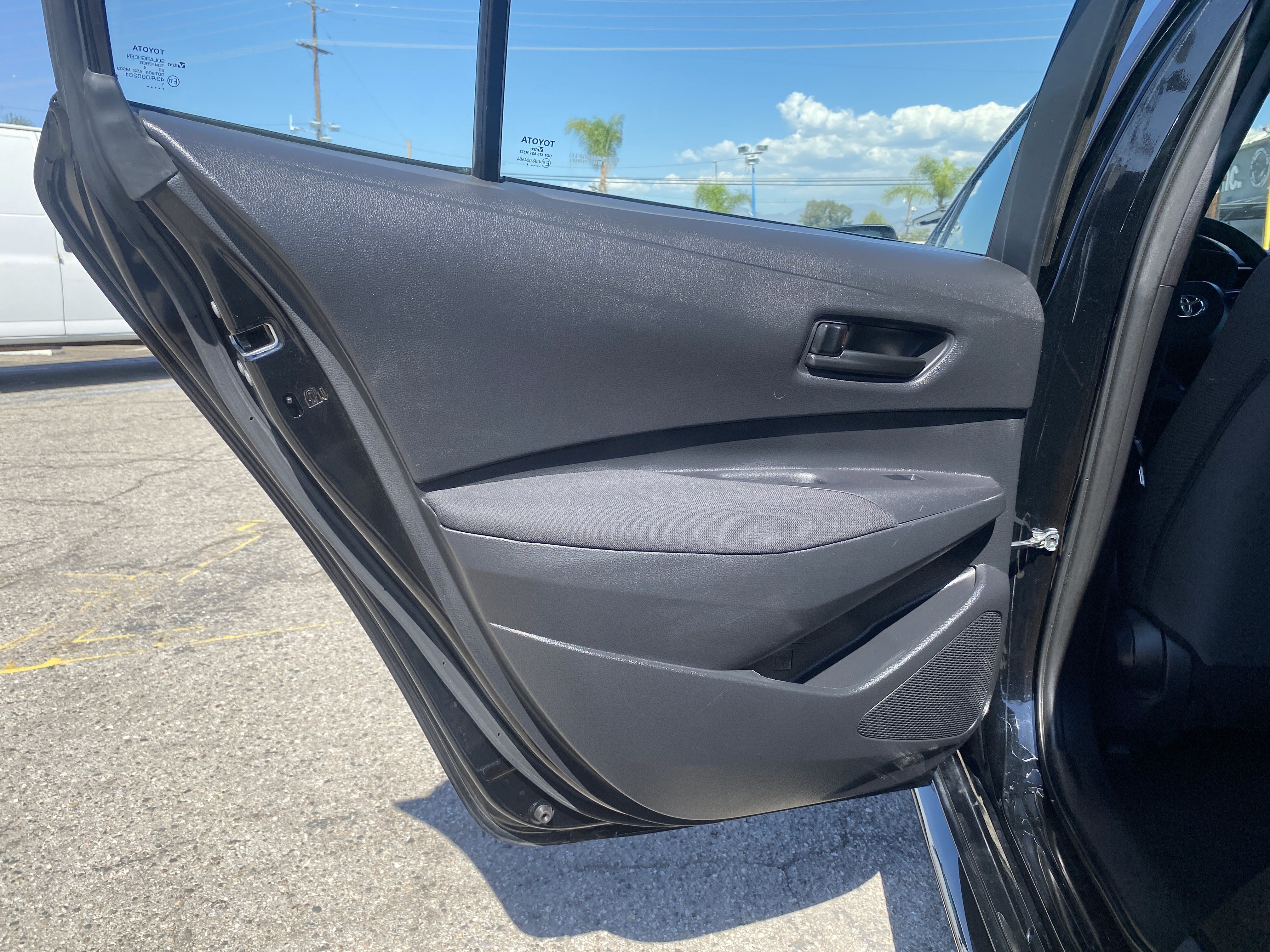 Used 2024 Toyota Corolla LE FWD image 17