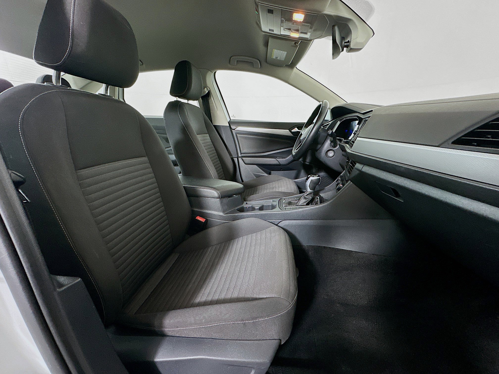 Used 2024 Volkswagen Jetta S image 29