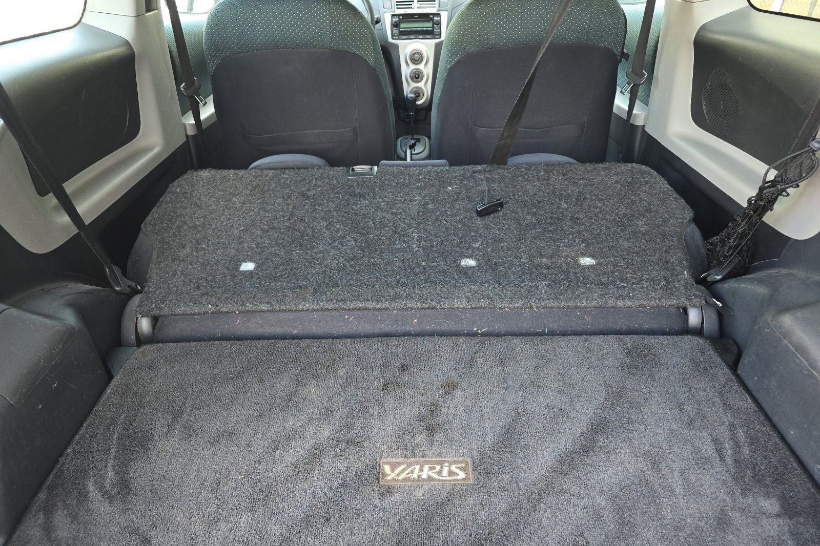 Used 2007 Toyota Yaris 2-Door Hatchback FWD image 15