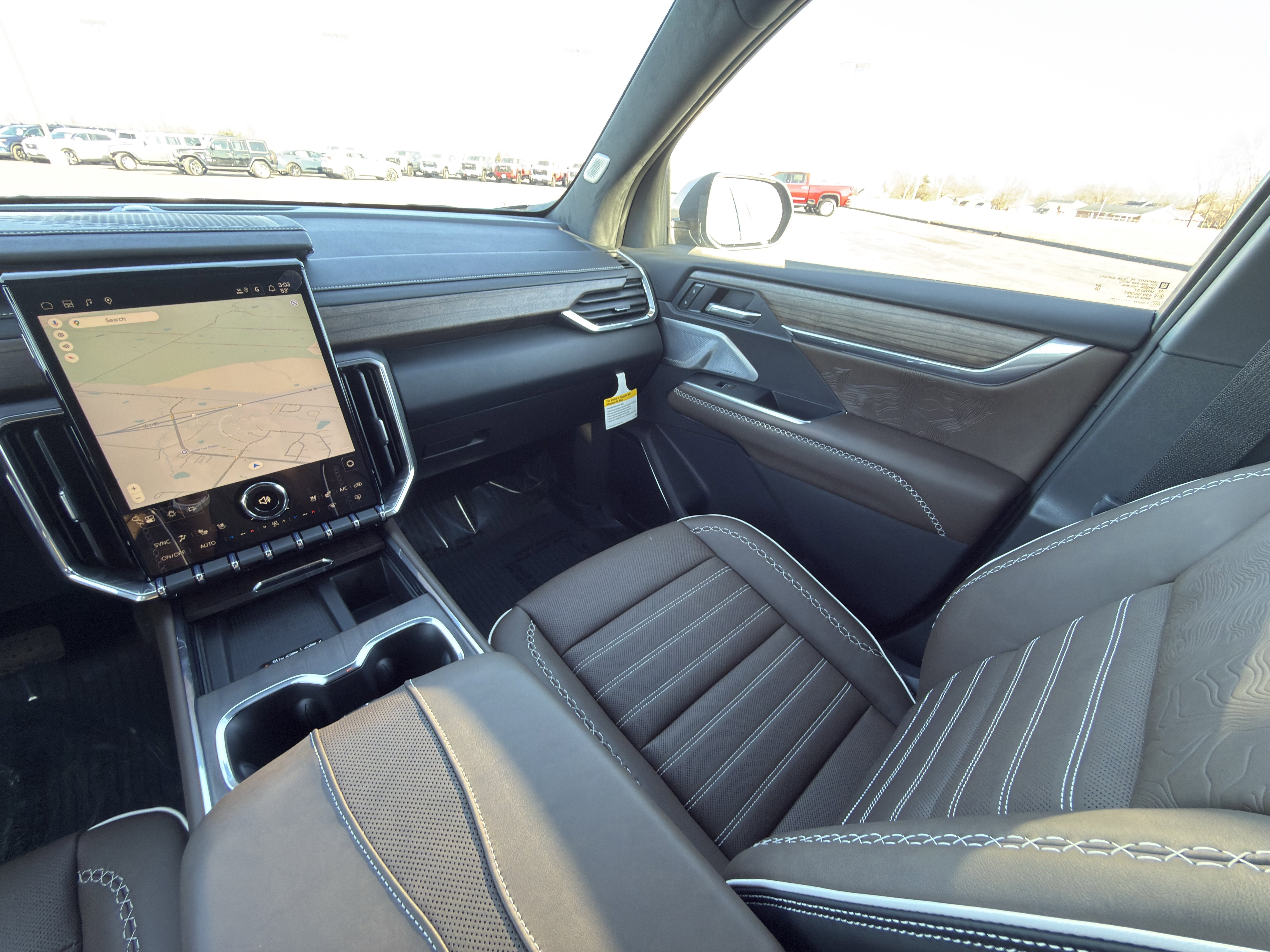 New 2026 GMC Acadia Denali Ultimate w/ LPO, Floor Liner Package image 23