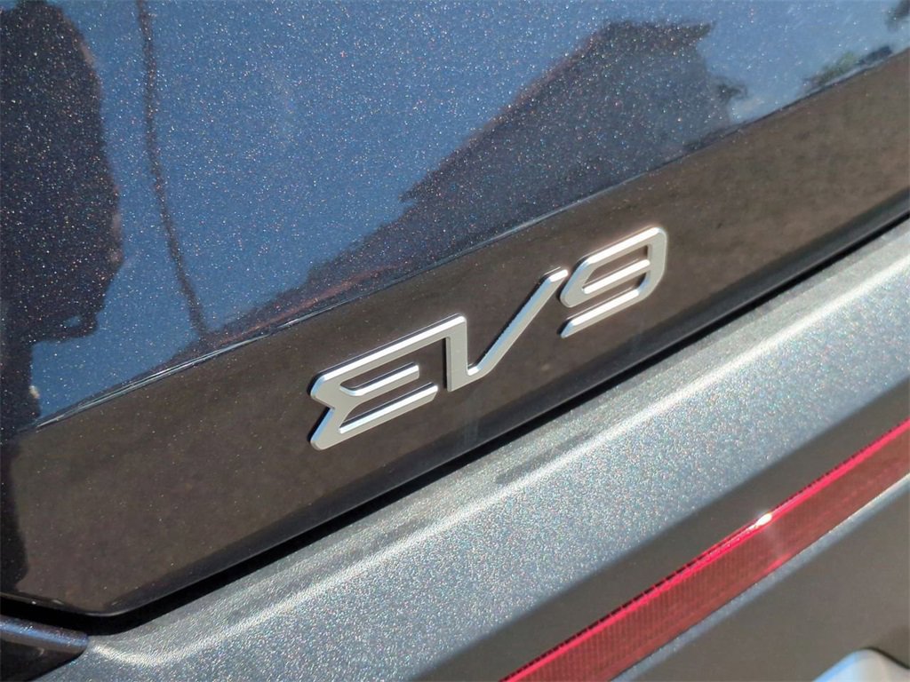 New 2026 Kia EV9 Wind image 52