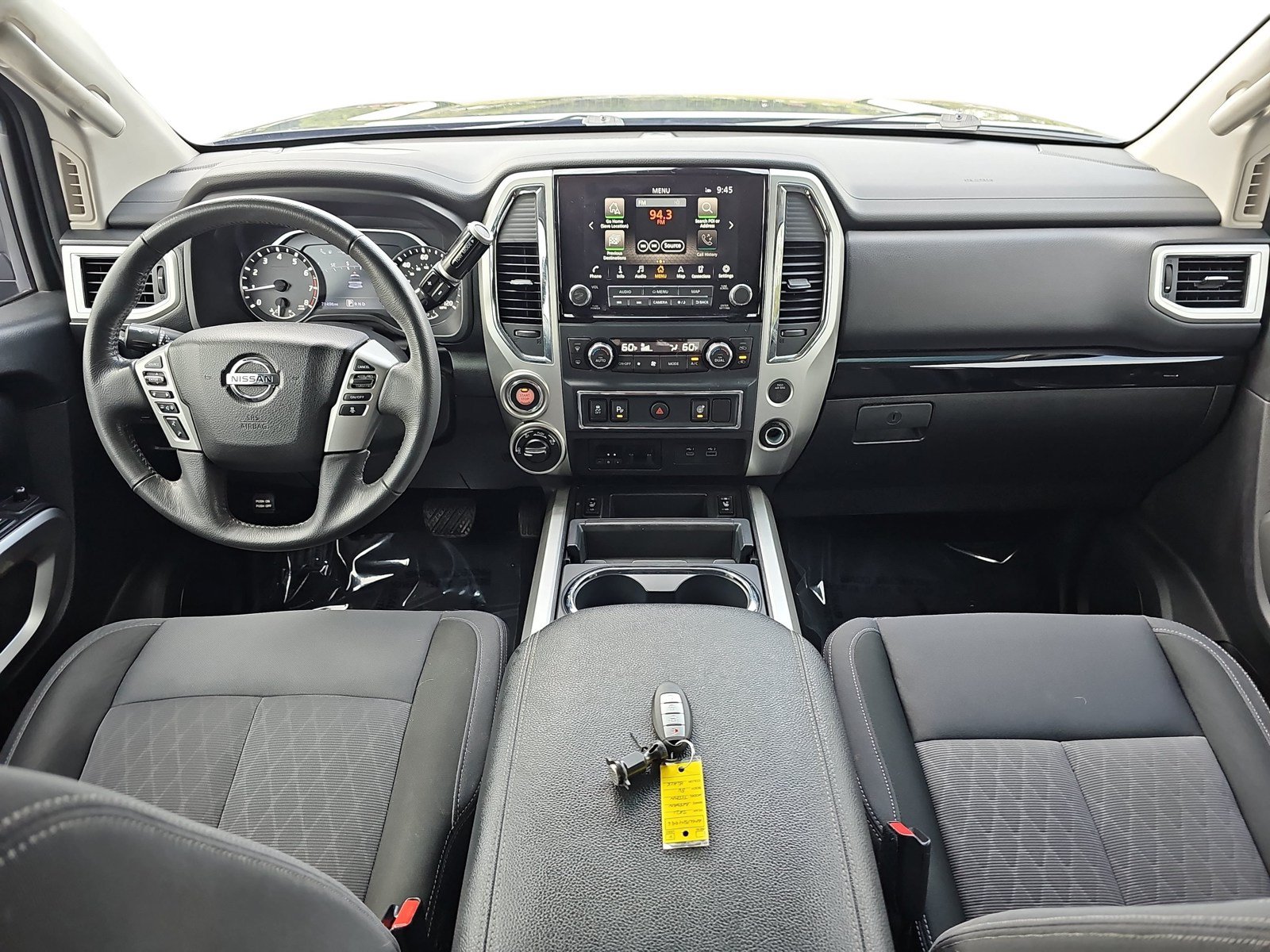 Used 2021 Nissan Titan SV w/ SV Convenience Package AWD/4WD image 10