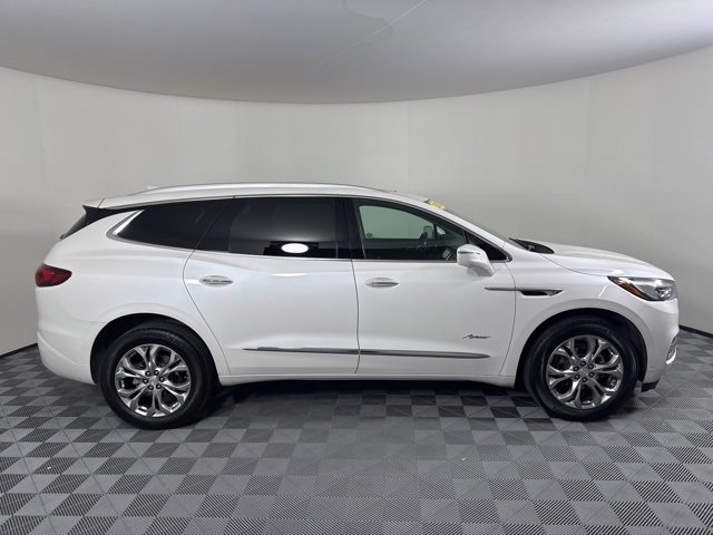 Used 2020 Buick Enclave Avenir w/ Avenir Technology Package image 2