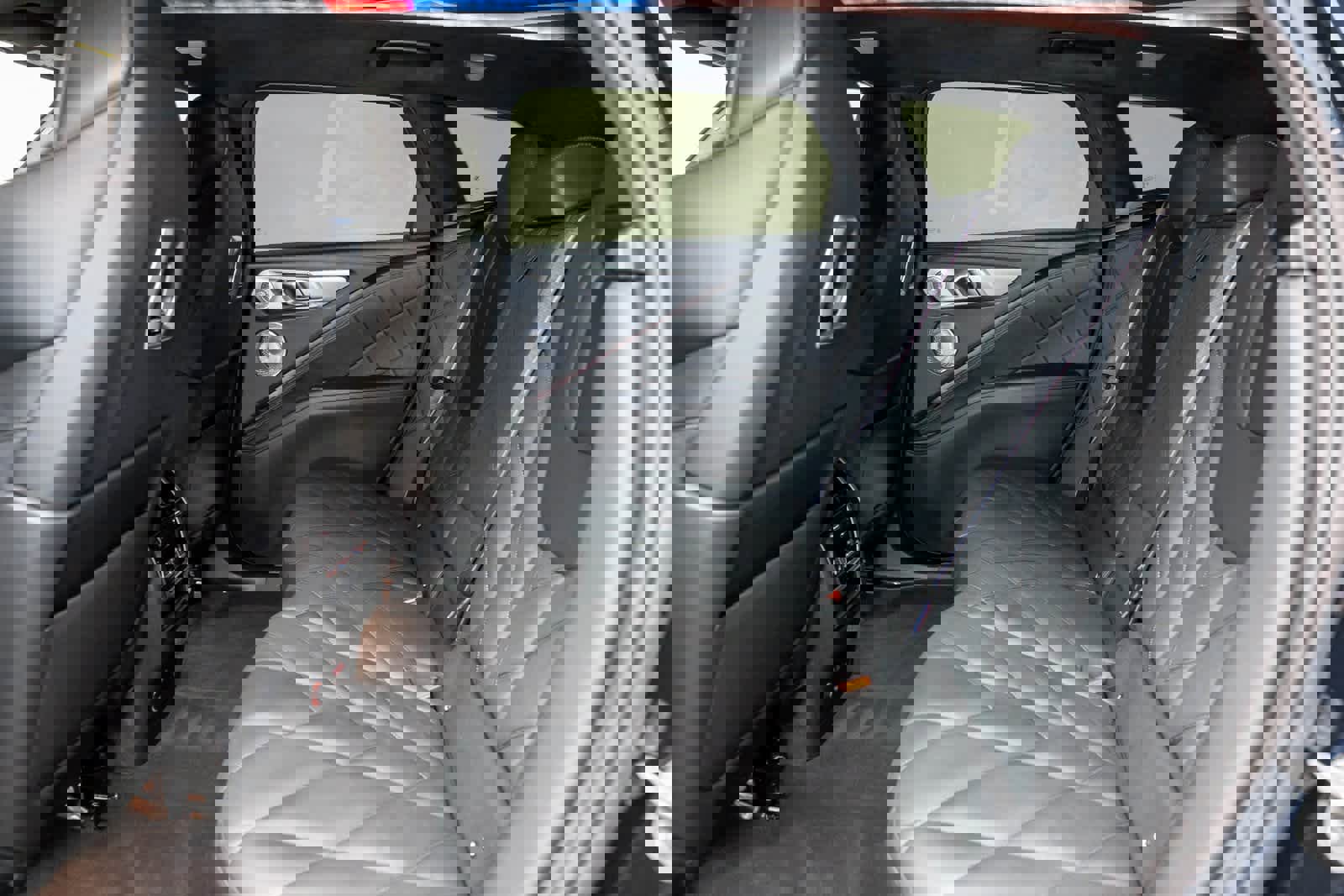 Used 2024 BMW XM image 13