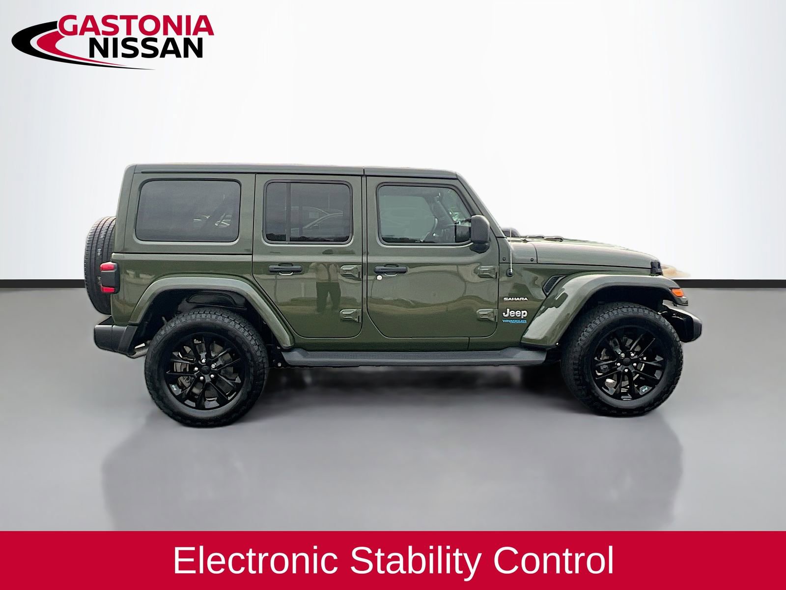 Used 2021 Jeep Wrangler Unlimited Sahara w/ Cold Weather Group image 10