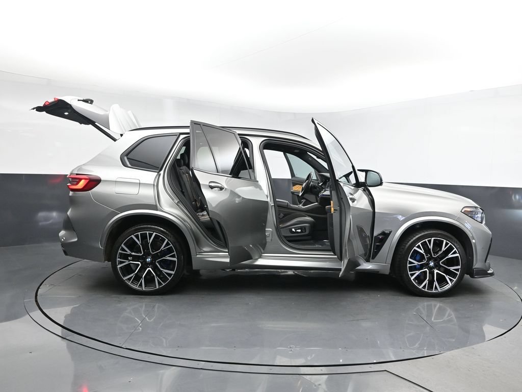 Used 2021 BMW X5 M AWD/4WD image 36