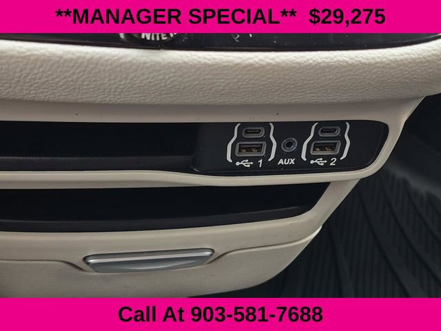 Used 2023 Chrysler Pacifica Touring-L w/ Road Tripper Package AWD/4WD image 46