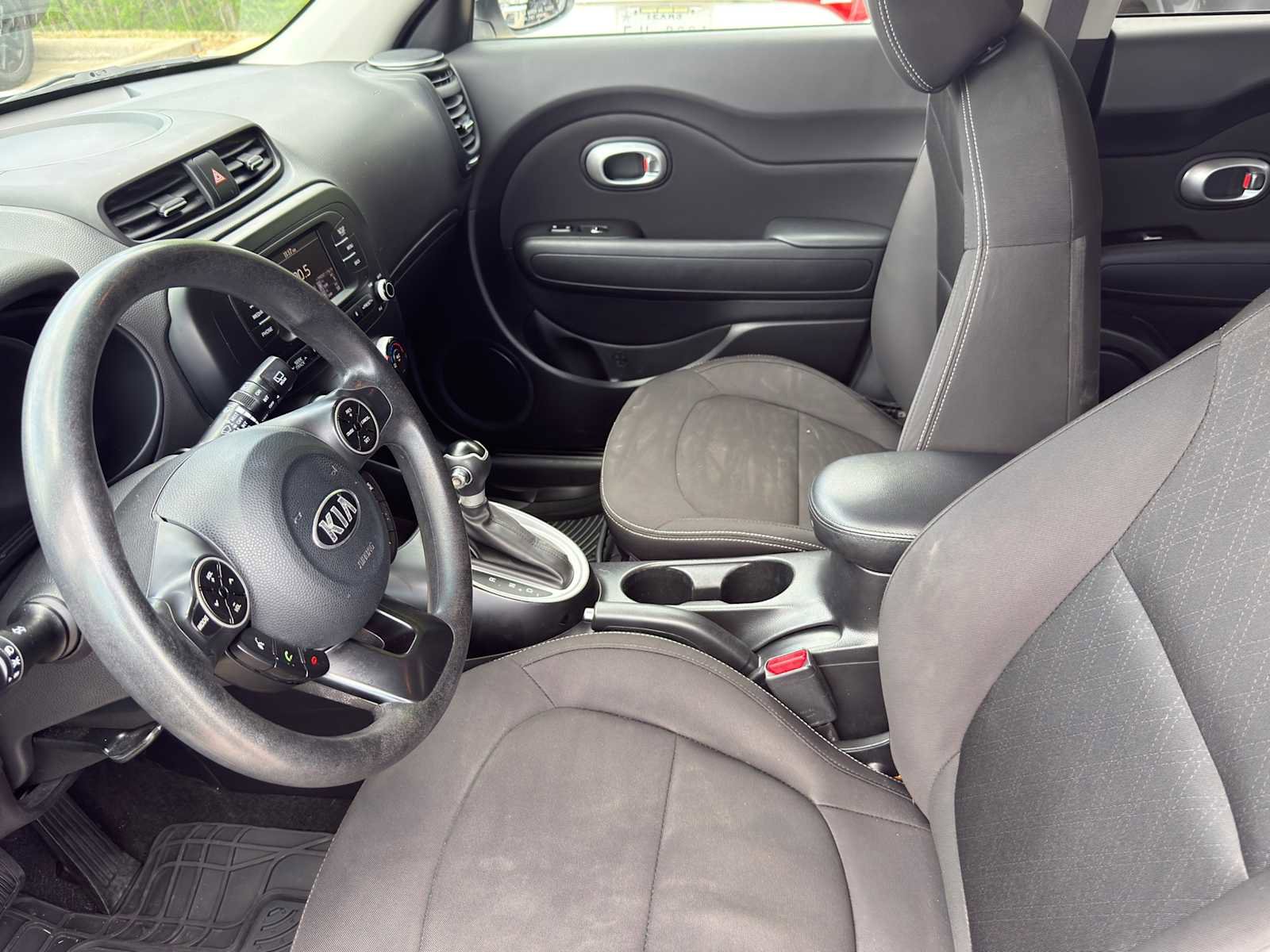 Used 2018 Kia Soul image 9