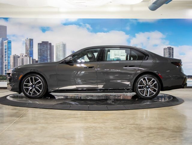 New 2026 BMW 760i xDrive w/ Executive Package AWD/4WD image 6