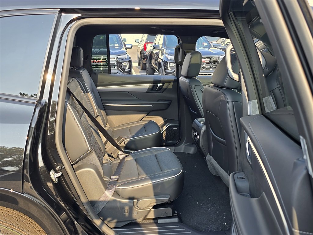 New 2026 Buick Enclave Sport Touring w/ Super Cruise Package image 33