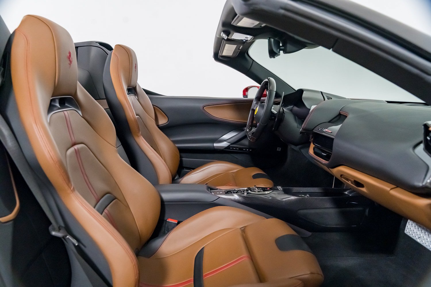 Used 2023 Ferrari SF90 Spider AWD/4WD image 43