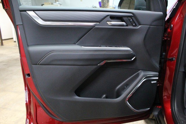 New 2026 GMC Acadia Elevation image 17