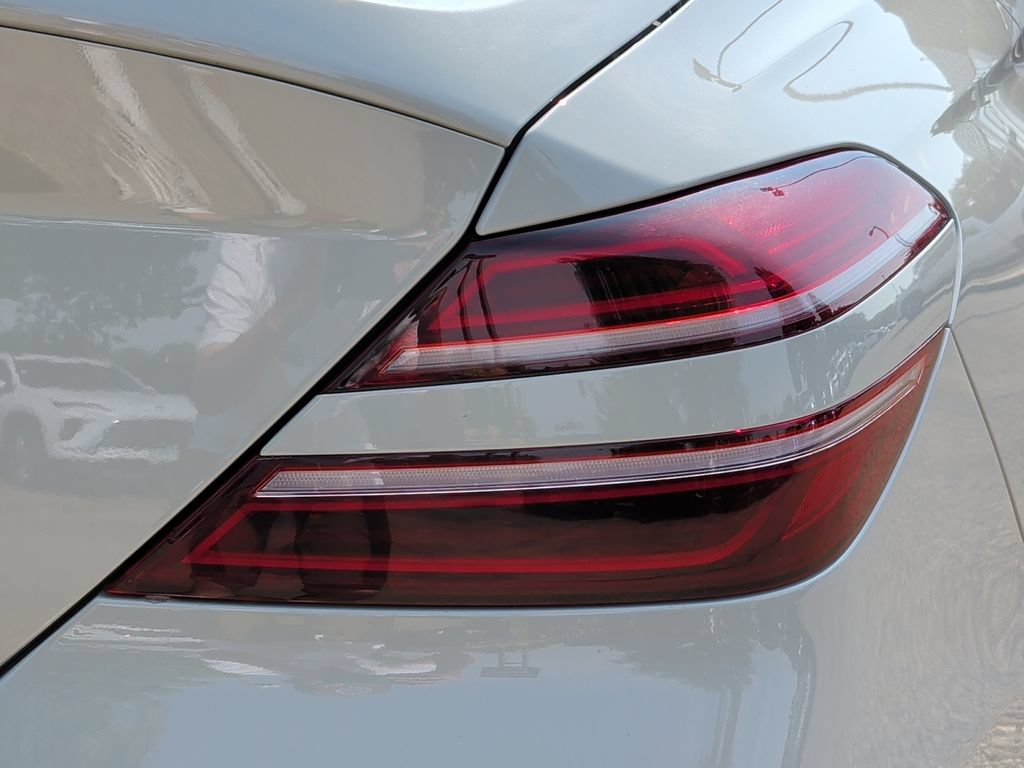 Used 2025 Genesis G70 2.5T AWD/4WD image 43