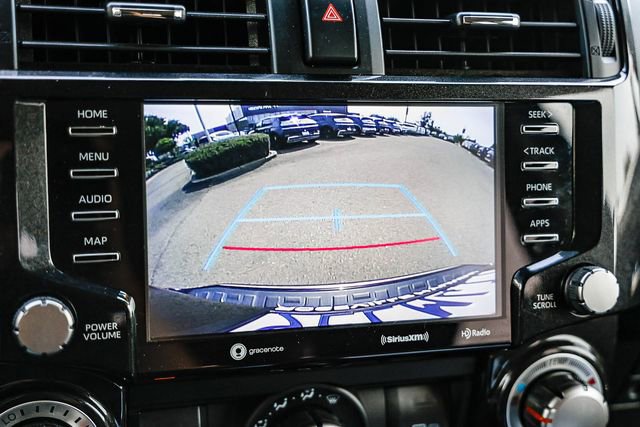 Used 2020 Toyota 4Runner TRD Off-Road Premium w/ Moonroof Package AWD/4WD image 28