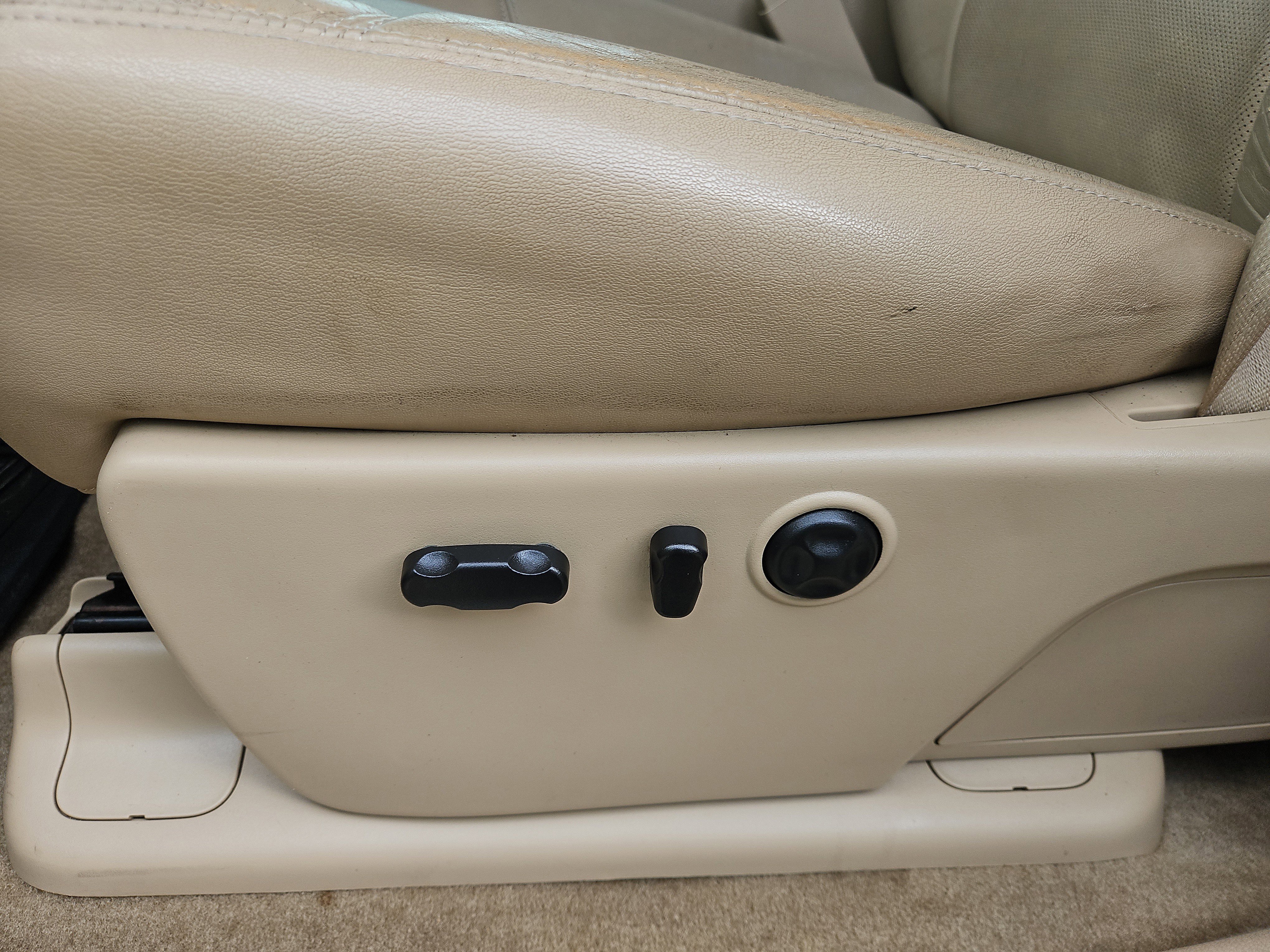 Used 2014 GMC Sierra 2500 Denali image 15