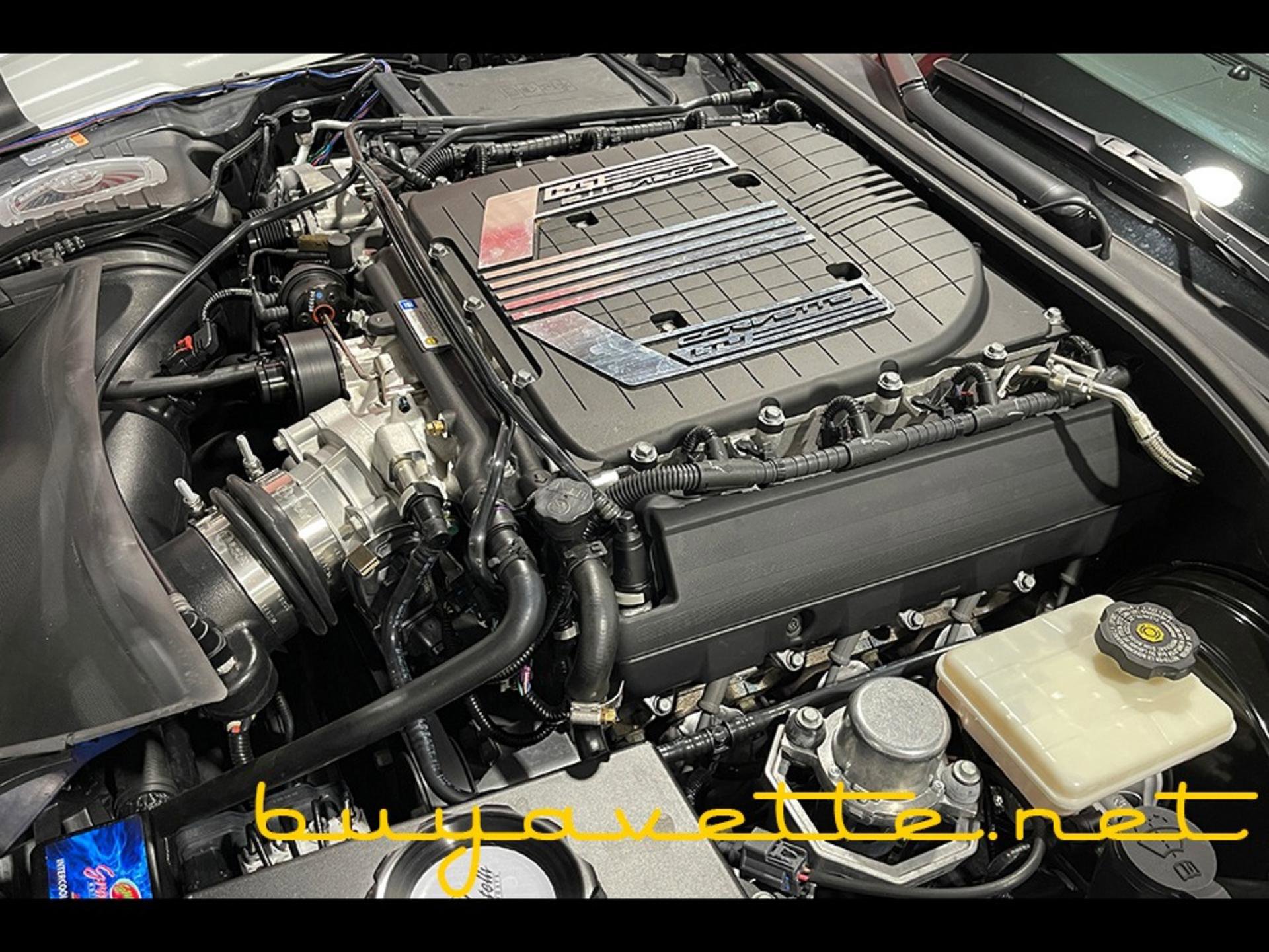 Used 2015 Chevrolet Corvette Z06 w/ Z07 Performance Package image 24