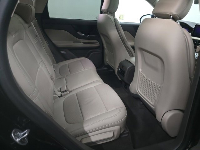 Used 2021 Lincoln Corsair Reserve w/ Equipment Group 201A image 7