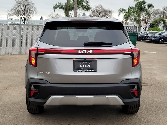 New 2026 Kia Seltos LX FWD image 6