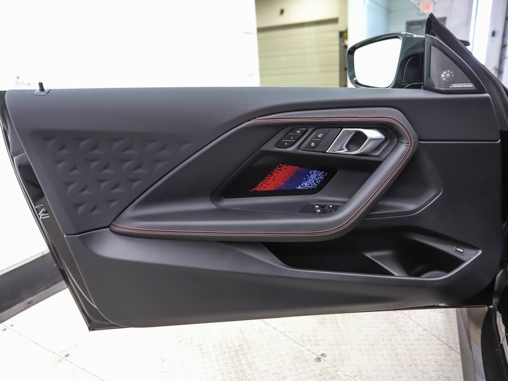 Used 2026 BMW M2 w/ Lighting Package RWD image 9