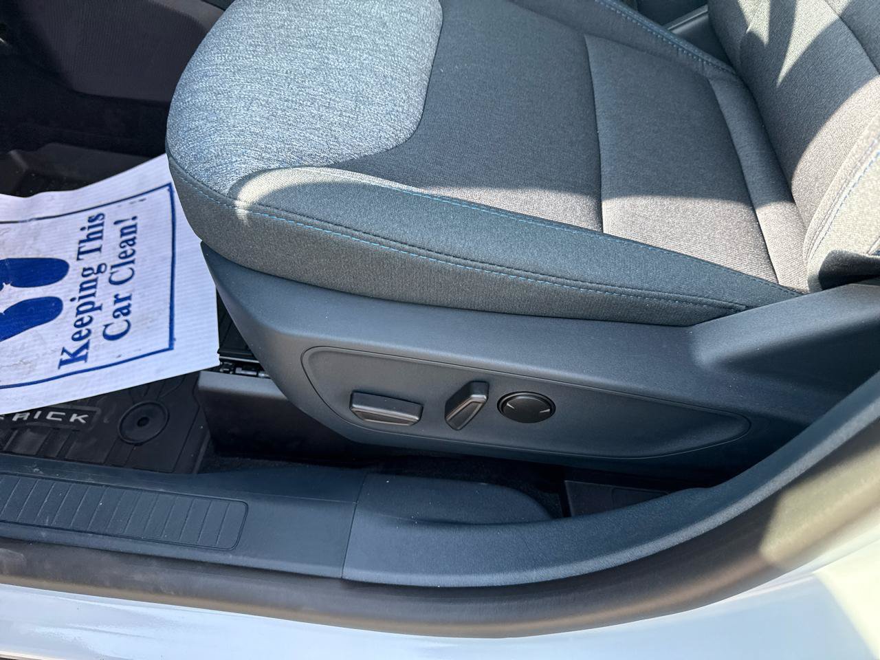 New 2026 Ford Maverick XLT w/ XLT Luxury Package FWD image 25