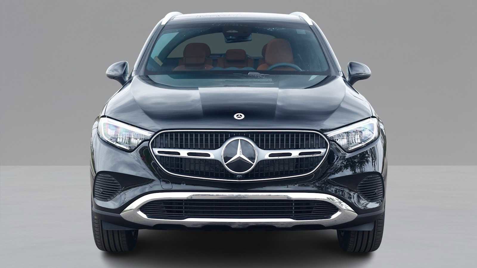 New 2026 Mercedes-Benz GLC 300 4MATIC image 2