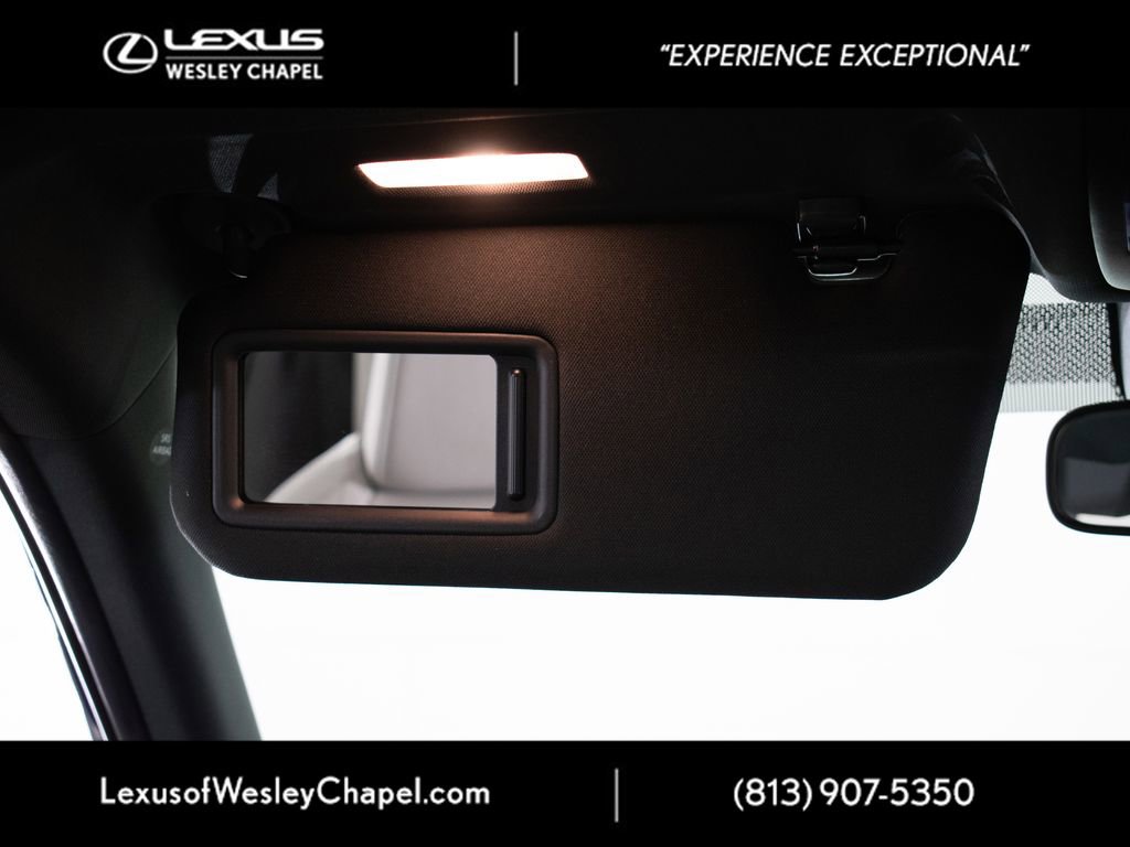 Used 2025 Lexus UX 300h FWD image 34