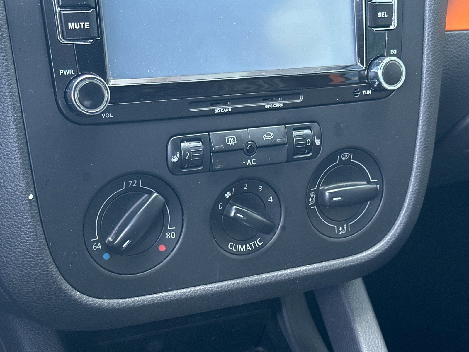 Used 2007 Volkswagen GTI 2-Door image 15