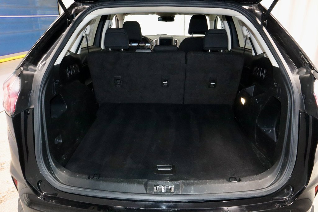 Certified 2022 Ford Edge SE w/ Black Appearance Package image 13