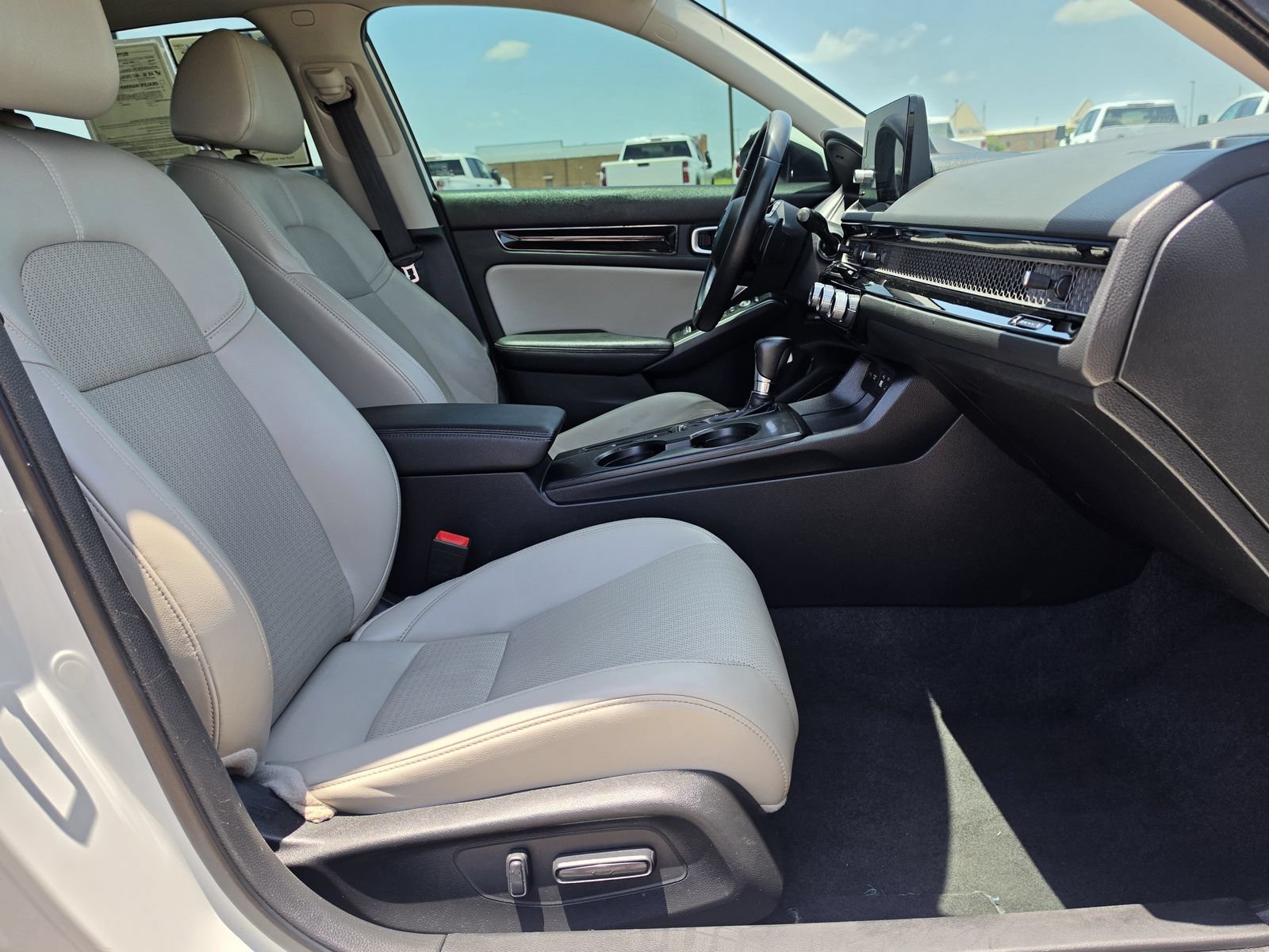Used 2023 Honda Civic Touring image 26