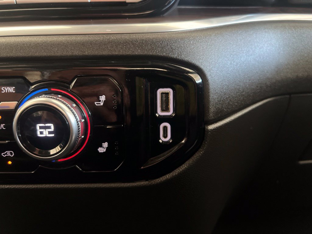 Used 2025 GMC Sierra 1500 SLT AWD/4WD image 55