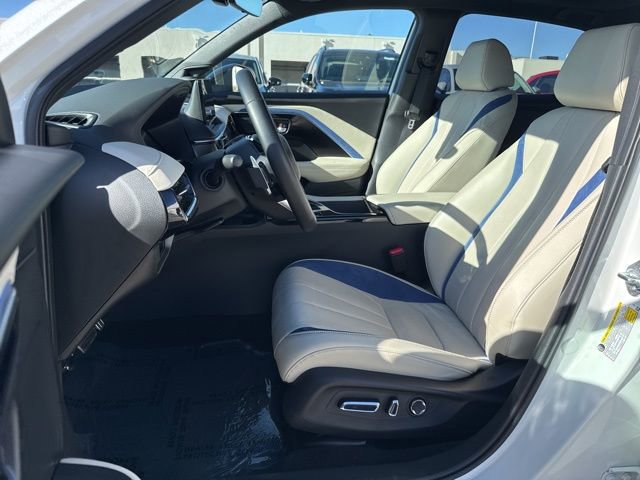 Used 2025 Acura ADX A-Spec image 12