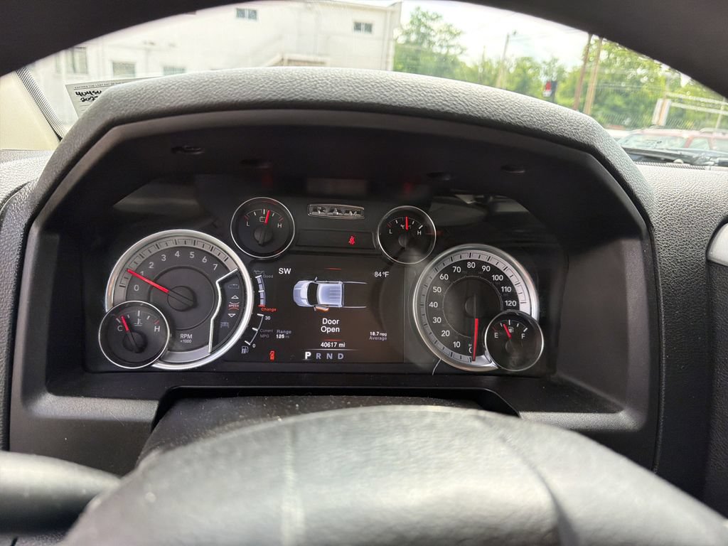 Used 2023 RAM 1500 Classic SLT w/ Electronics Group AWD/4WD image 18