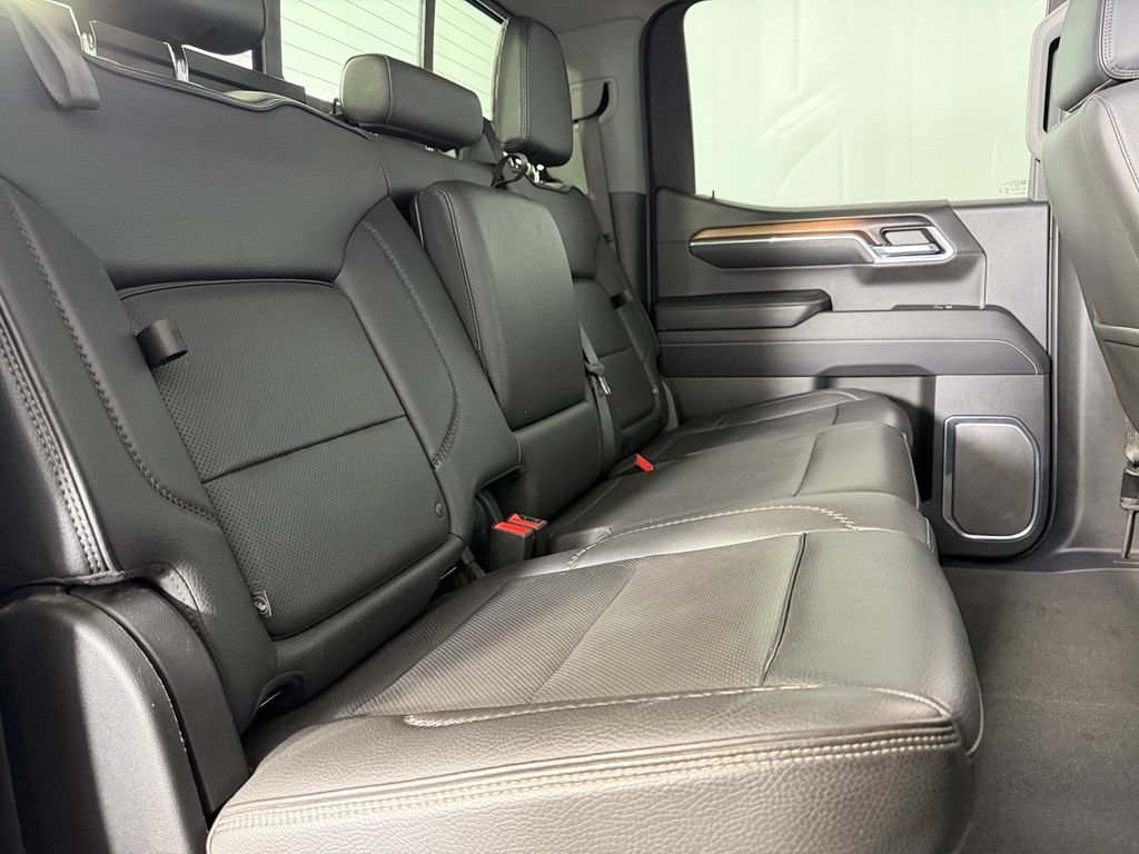 Used 2024 GMC Sierra 1500 Denali AWD/4WD image 30