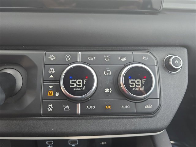 Used 2024 Land Rover Defender 110 S image 24