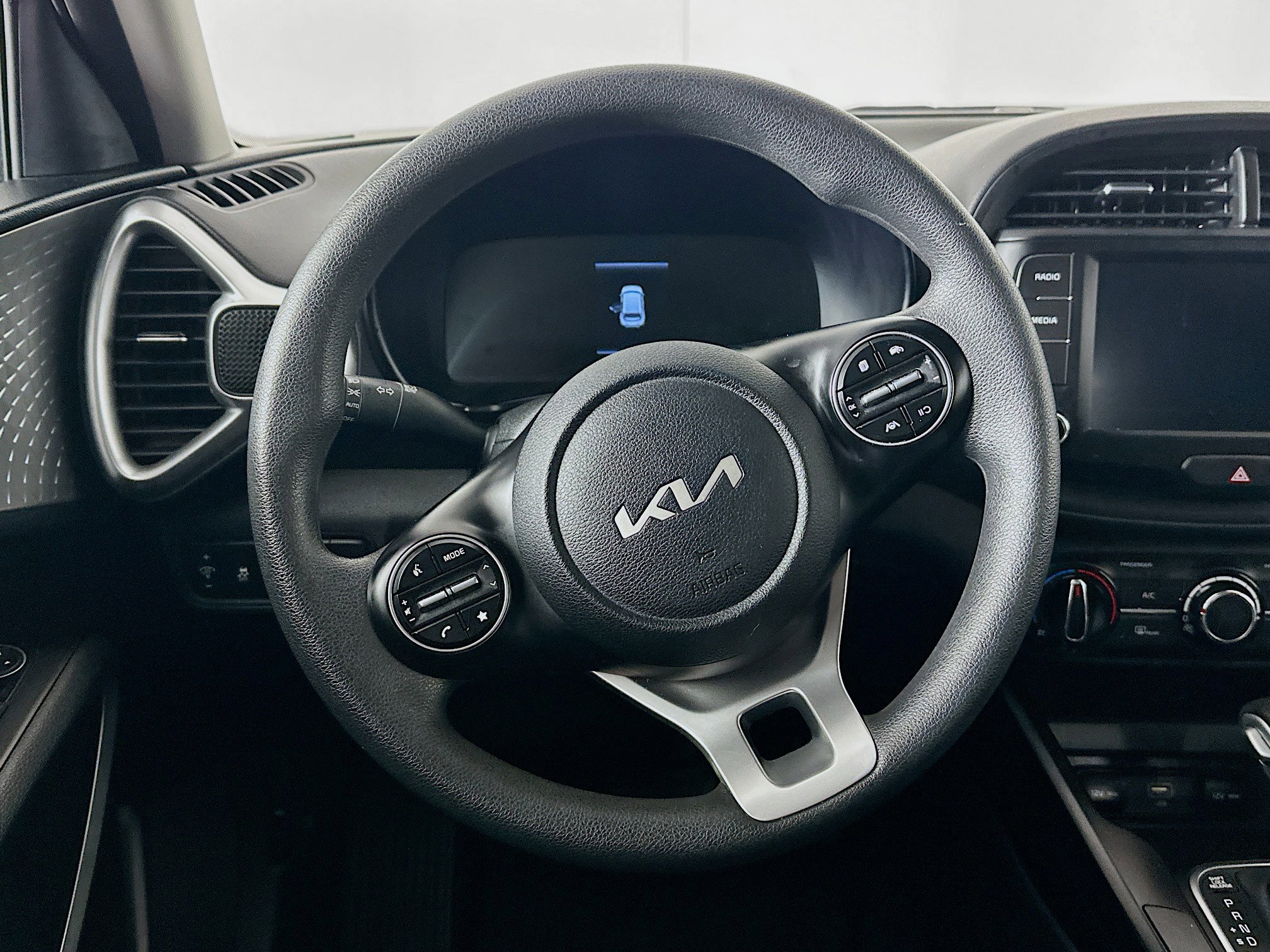 Used 2024 Kia Soul LX w/ Option Group 015 image 18