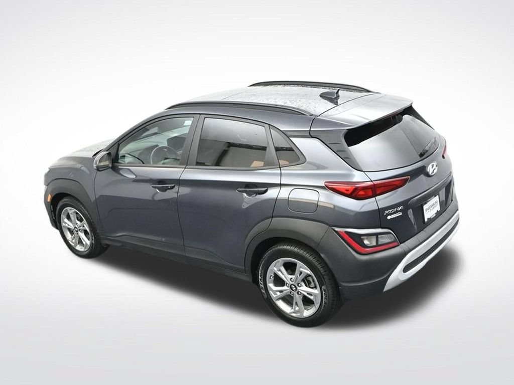Used 2022 Hyundai Kona SEL w/ Convenience Package FWD image 16