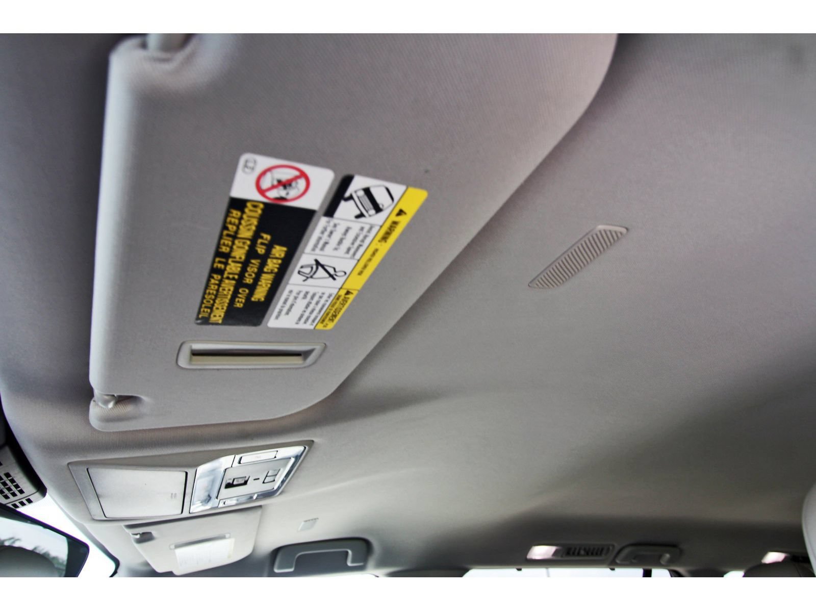 Used 2024 Toyota Grand Highlander AWD image 31