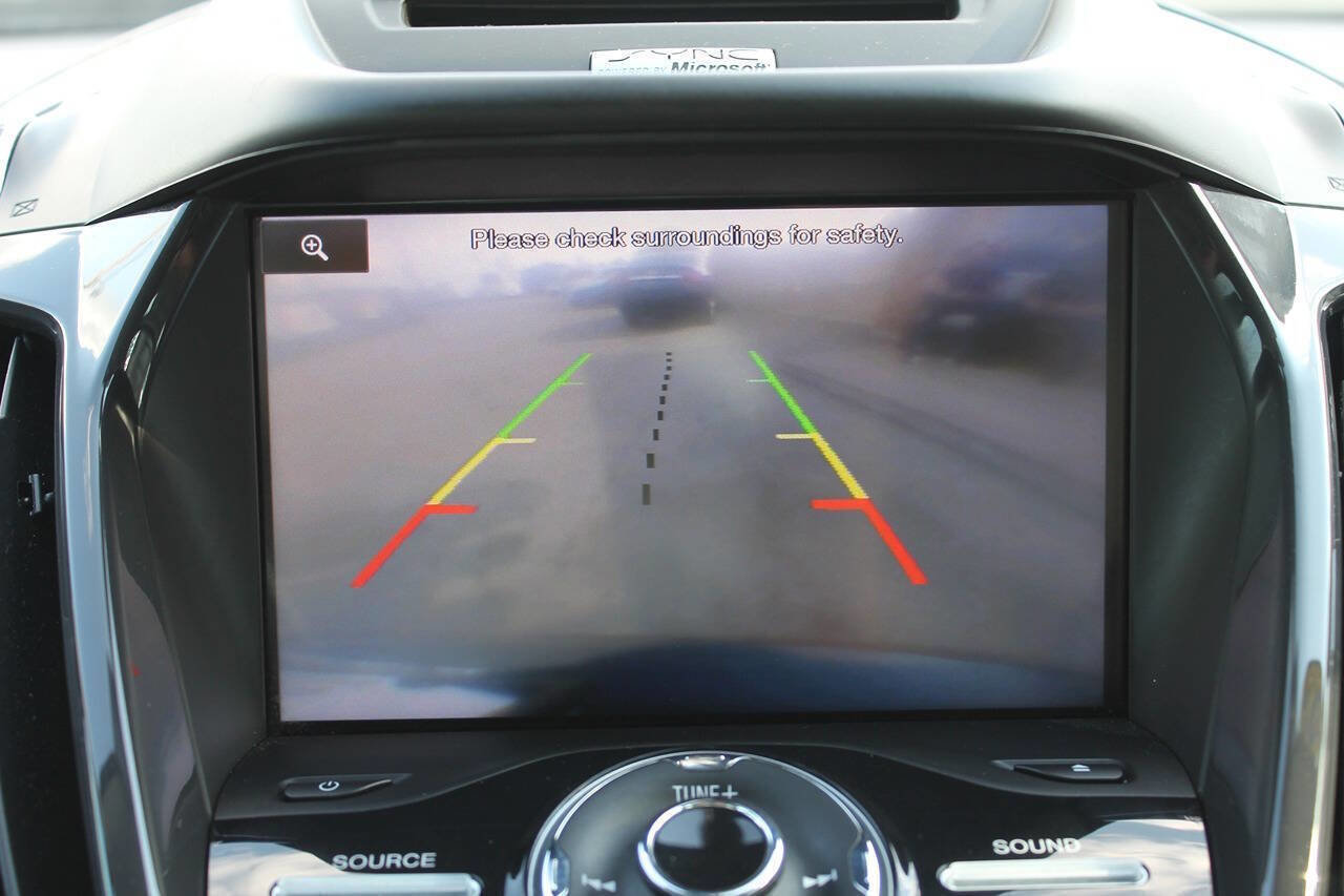 Used 2013 Ford C-MAX SEL FWD image 33