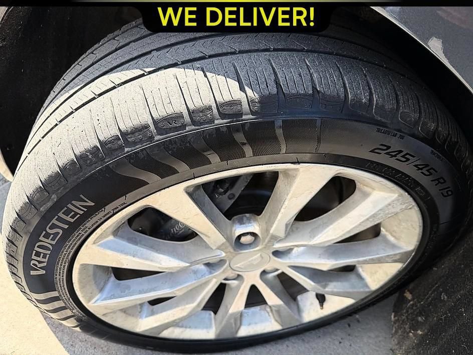 Used 2017 Cadillac XTS Luxury AWD/4WD image 19