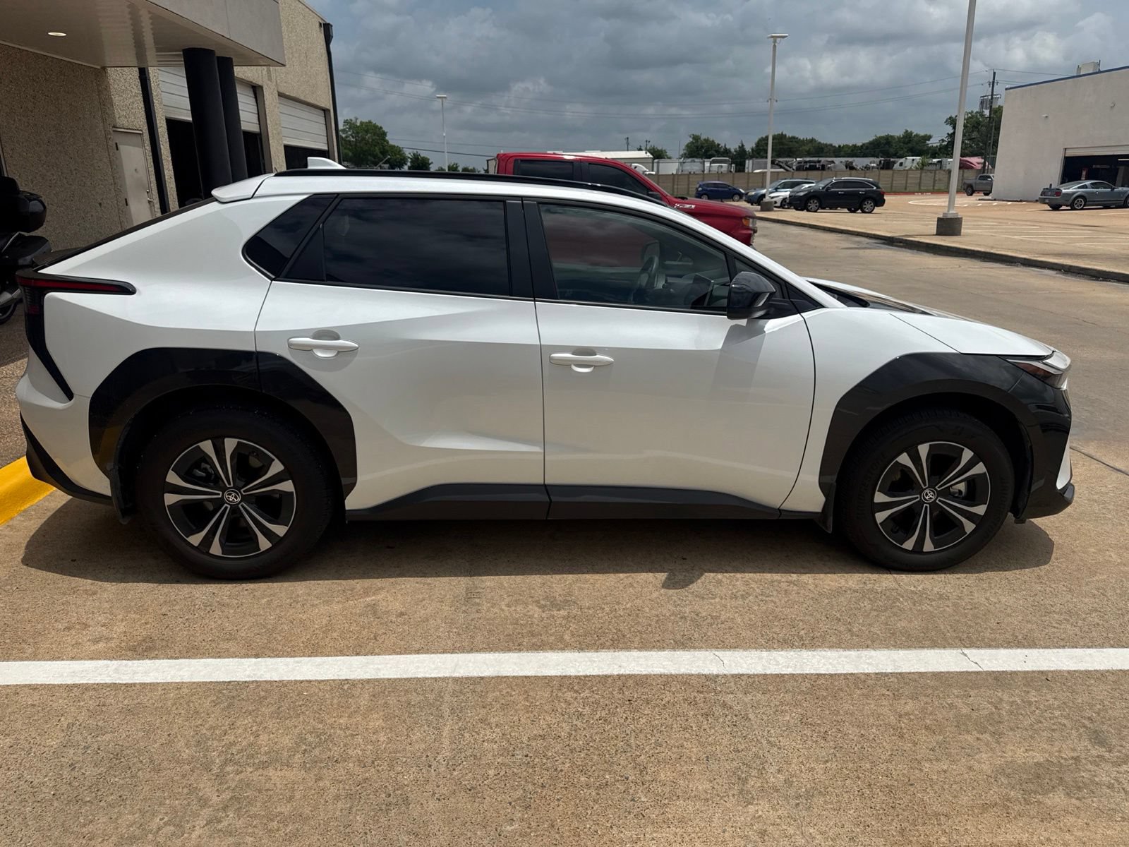 Used 2024 Toyota bZ4X FWD w/ Weather Package image 8