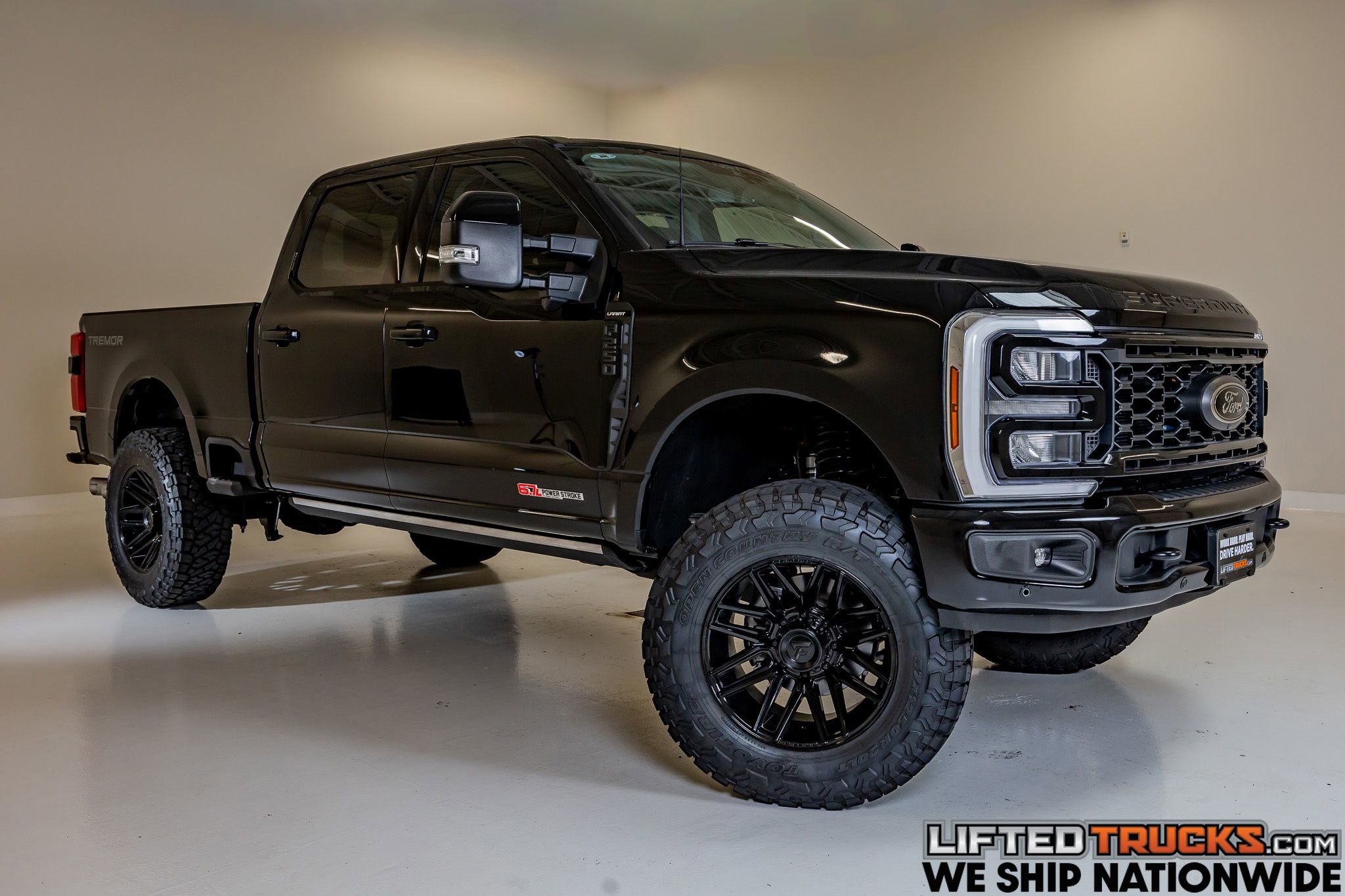Used 2025 Ford F250 Lariat w/ Lariat Ultimate Package AWD/4WD image 1
