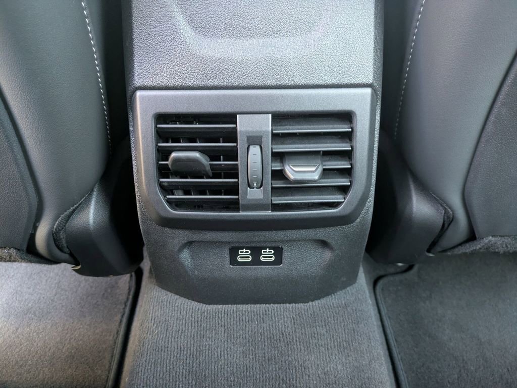 Used 2025 BMW 228i xDrive w/ Premium Package image 18