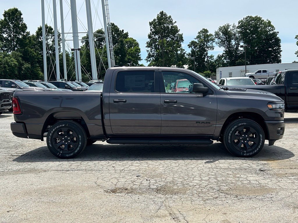 New 2026 RAM 1500 Express AWD/4WD image 5