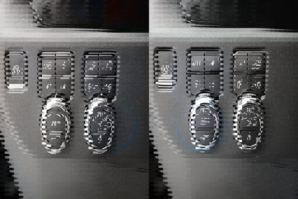 Used 2023 GMC Sierra 1500 SLT w/ X31 Off-Road Package image 24