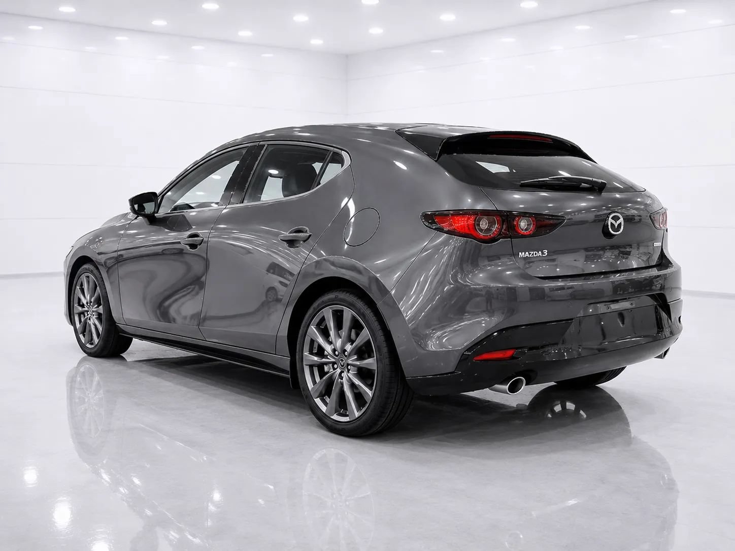 Used 2023 MAZDA MAZDA3 s FWD image 3