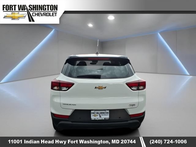 Used 2024 Chevrolet TrailBlazer LS w/ LS Confidence Package FWD image 4