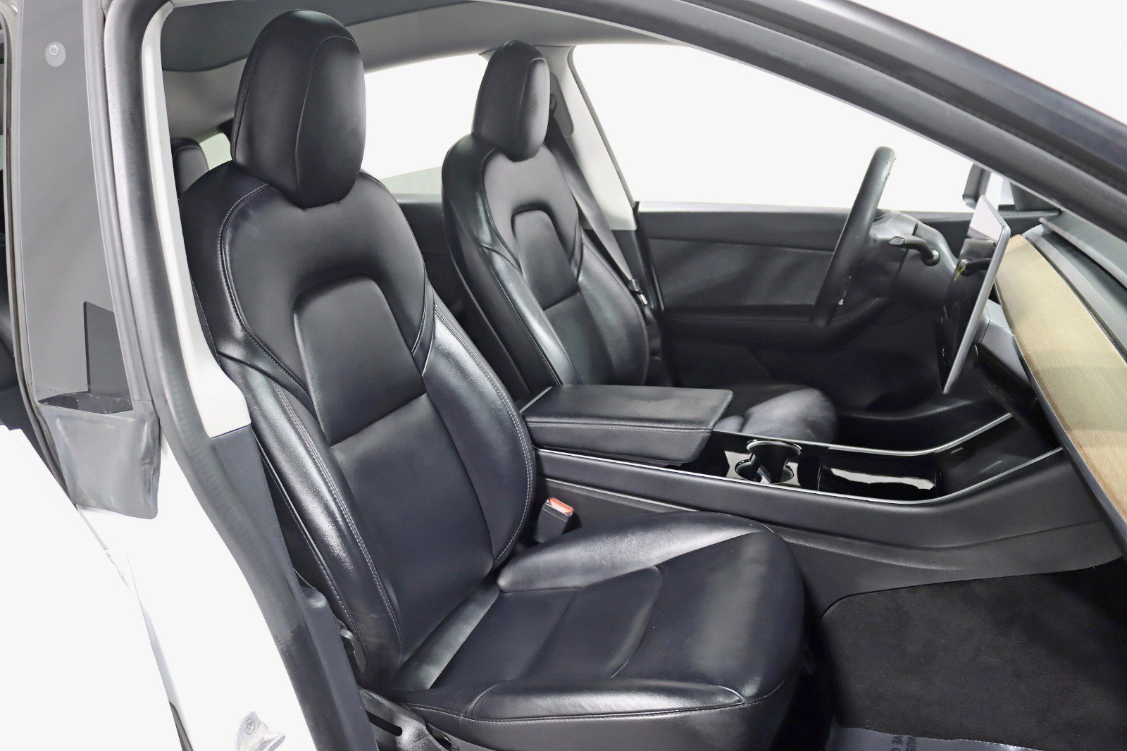 Used 2020 Tesla Model Y Long Range image 28