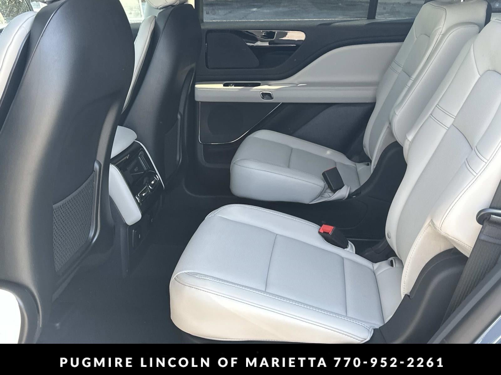 New 2026 Lincoln Aviator AWD image 22