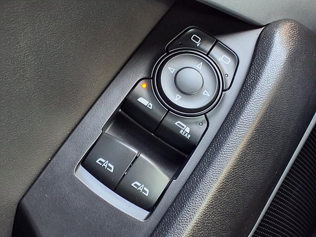 Used 2019 Chevrolet Camaro SS image 16