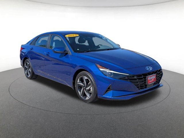 Used 2023 Hyundai Elantra SEL w/ Convenience Package